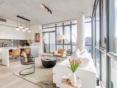 Photo 4 at 514 - 8 Gladstone Avenue, Little Portugal, Toronto