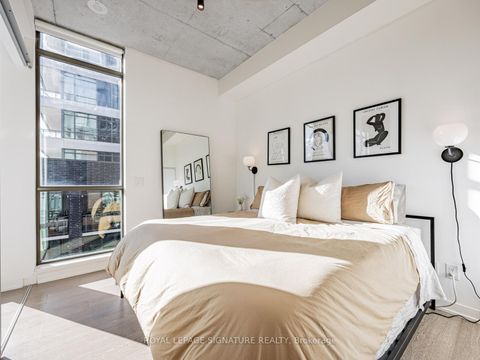 Photo 6 at 514 - 8 Gladstone Avenue, Little Portugal, Toronto