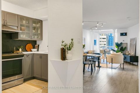 Photo 3 at 912 - 24 Wellesley Street W, Bay Street Corridor, Toronto