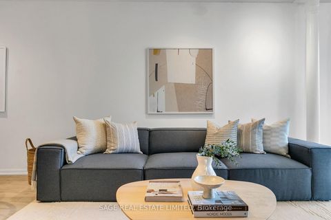 Photo 10 at 912 - 24 Wellesley Street W, Bay Street Corridor, Toronto