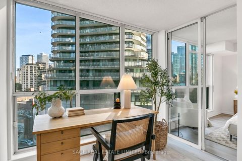 Photo 14 at 912 - 24 Wellesley Street W, Bay Street Corridor, Toronto