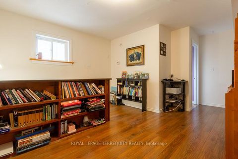 Photo 20 at 12 Chauncey Avenue, City Centre West, Toronto