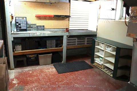 Photo 32 at 12 Chauncey Avenue, City Centre West, Toronto