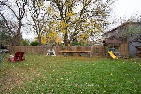 Photo 35 at 12 Chauncey Avenue, City Centre West, Toronto