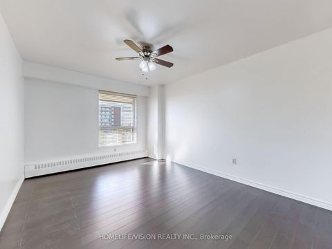 Photo 13 at 713 - 9 Four Winds Drive, York University Heights, Toronto