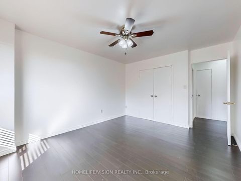 Photo 14 at 713 - 9 Four Winds Drive, York University Heights, Toronto