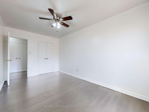 Photo 16 at 713 - 9 Four Winds Drive, York University Heights, Toronto