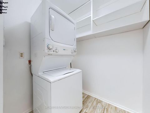 Photo 18 at 713 - 9 Four Winds Drive, York University Heights, Toronto