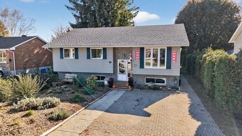 Photo 0 at 7 Batteaux Road, Nottawa, Clearview