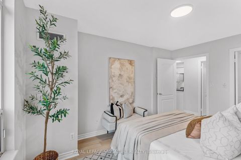 Photo 14 at 802 - 8 Rean Drive, Bayview Village, Toronto