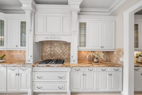 Photo 10 at 255 Dunview Avenue, Willowdale East, Toronto