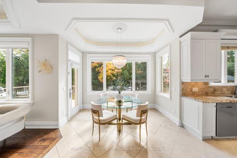 Photo 14 at 255 Dunview Avenue, Willowdale East, Toronto