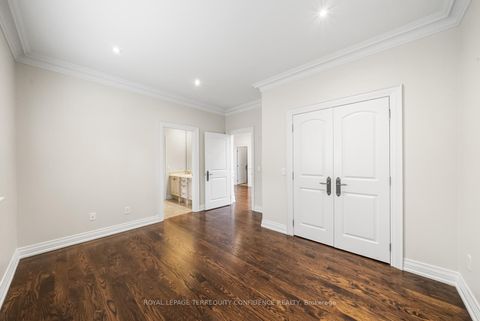 Photo 32 at 255 Dunview Avenue, Willowdale East, Toronto