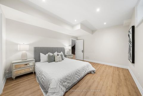 Photo 42 at 255 Dunview Avenue, Willowdale East, Toronto