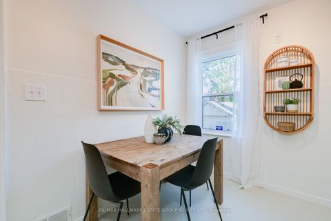 Photo 12 at 61 Springdale Boulevard, East York, Toronto