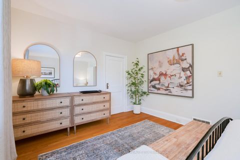 Photo 17 at 61 Springdale Boulevard, East York, Toronto