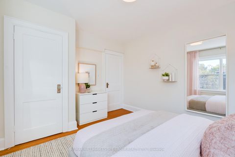 Photo 24 at 61 Springdale Boulevard, East York, Toronto