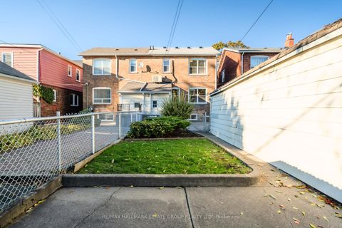 Photo 39 at 61 Springdale Boulevard, East York, Toronto