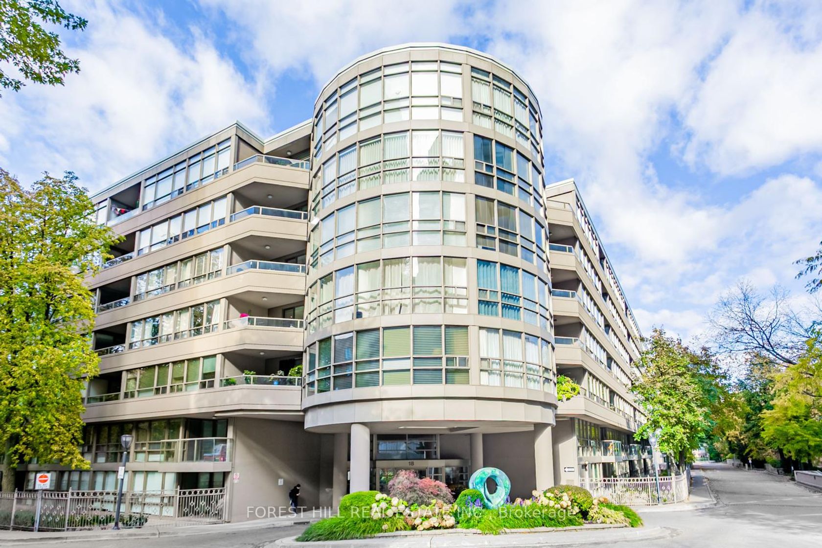 307 - 18 Lower Village Gate, Forest Hill South, Toronto photo 8