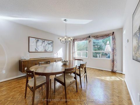 Photo 8 at 25 Mill Arbour Lane, Brownridge, Vaughan