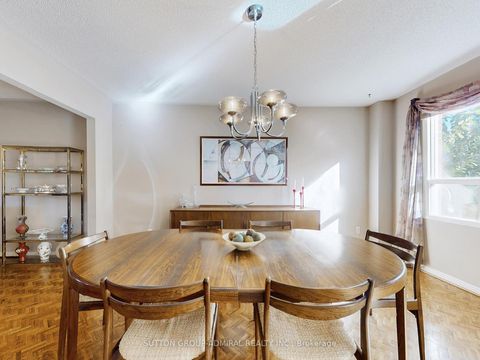 Photo 10 at 25 Mill Arbour Lane, Brownridge, Vaughan