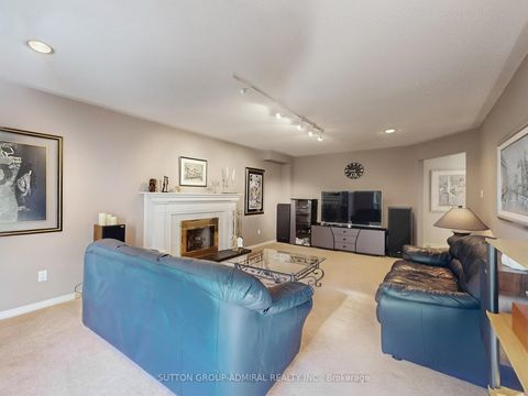 Photo 15 at 25 Mill Arbour Lane, Brownridge, Vaughan