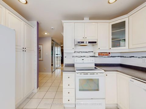 Photo 20 at 25 Mill Arbour Lane, Brownridge, Vaughan