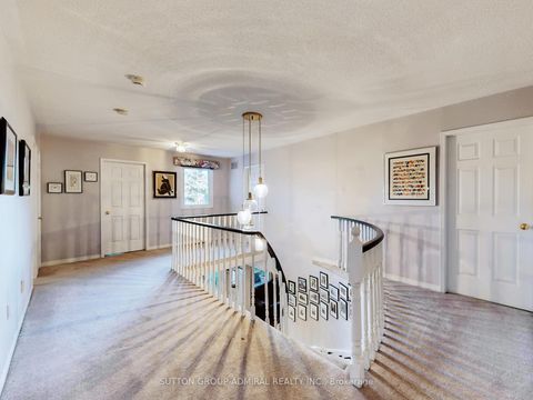 Photo 24 at 25 Mill Arbour Lane, Brownridge, Vaughan