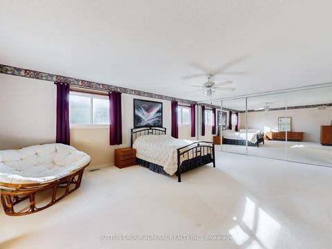 Photo 27 at 25 Mill Arbour Lane, Brownridge, Vaughan