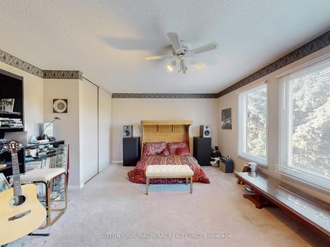 Photo 33 at 25 Mill Arbour Lane, Brownridge, Vaughan