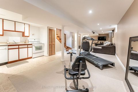 Photo 36 at 37 Lavinia Avenue, Swansea, Toronto