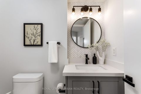 Photo 19 at 319 - 39 Shank Street, Niagara, Toronto