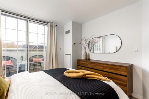 Photo 27 at 319 - 39 Shank Street, Niagara, Toronto