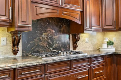 Photo 14 at 2421 Susquehanna Court, RO River Oaks, Oakville