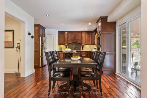 Photo 17 at 2421 Susquehanna Court, RO River Oaks, Oakville