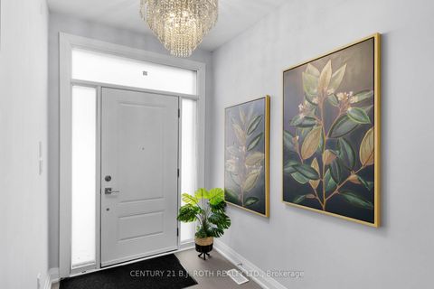 Photo 3 at 23 - 260 Eagle Street, Central Newmarket, Newmarket