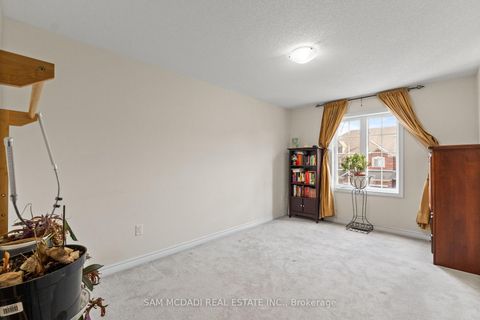 Photo 6 at 30 Zachary Place, Vellore Village, Vaughan