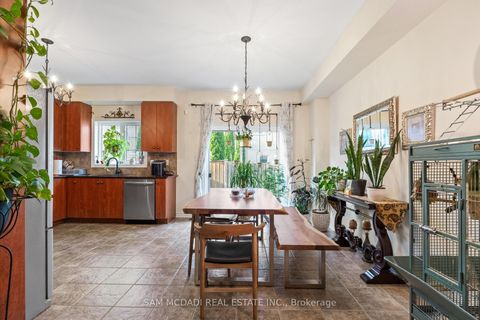 Photo 22 at 30 Zachary Place, Vellore Village, Vaughan