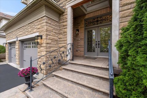 Photo 3 at 3340 Mistwell Crescent, BR Bronte, Oakville