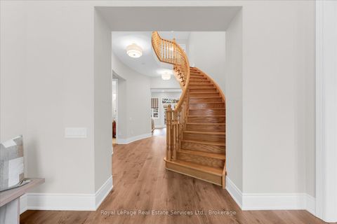 Photo 5 at 3340 Mistwell Crescent, BR Bronte, Oakville