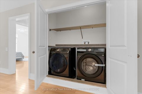 Photo 27 at 3340 Mistwell Crescent, BR Bronte, Oakville