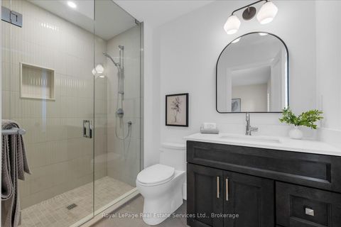 Photo 35 at 3340 Mistwell Crescent, BR Bronte, Oakville