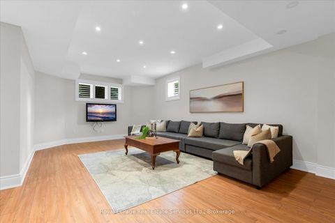 Photo 37 at 3340 Mistwell Crescent, BR Bronte, Oakville