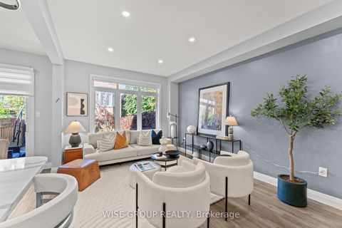 Photo 24 at 125 Mistywood Crescent, Patterson, Vaughan