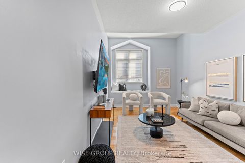 Photo 29 at 125 Mistywood Crescent, Patterson, Vaughan