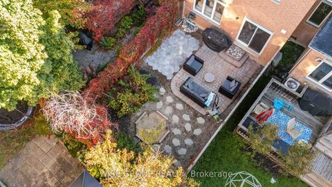 Photo 48 at 125 Mistywood Crescent, Patterson, Vaughan