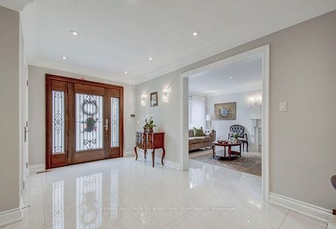 Photo 8 at 5 Bamboo Grove, Don Mills, Toronto