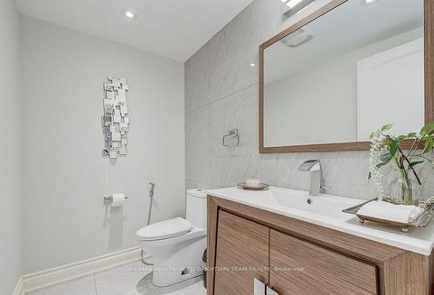 Photo 31 at 5 Bamboo Grove, Don Mills, Toronto