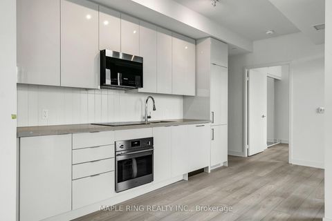 Photo 11 at 4706 - 2920 Highway 7 Road, Concord, Vaughan