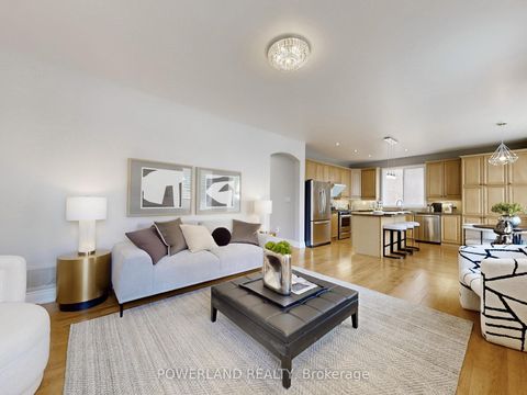 Photo 7 at 164 Worthington Avenue, Oak Ridges Lake Wilcox, Richmond Hill